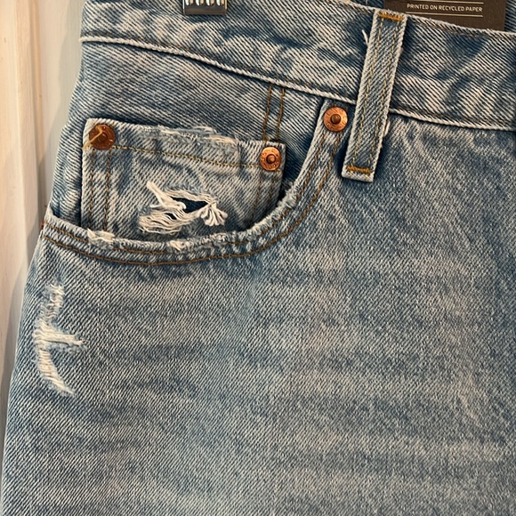 Levis 501 ‘90s jeans - Picture 3 of 16